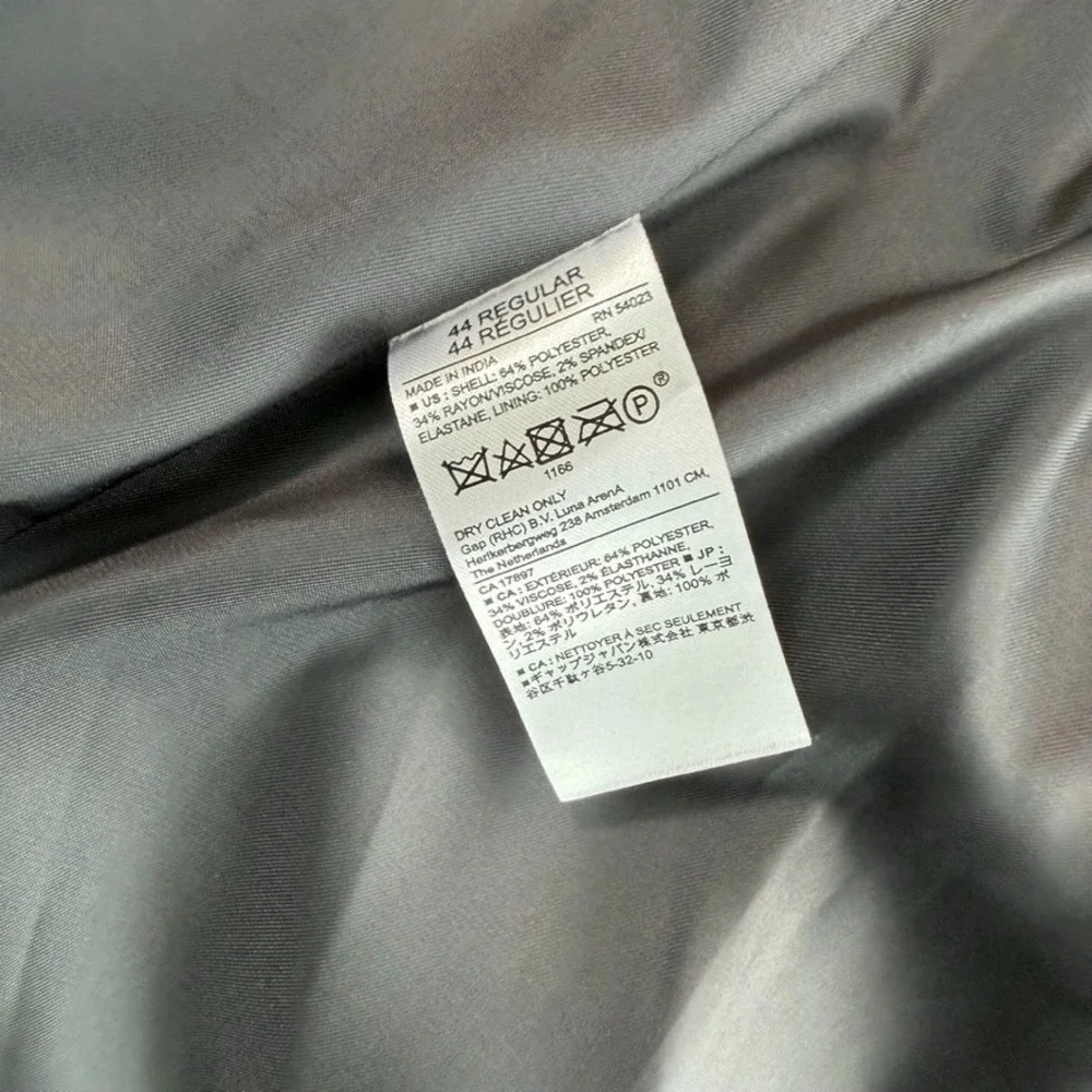 Banana Republic Slim Fit 2 Piece Suit‎ Grey Sharkskin Men 44R Pants 33x29 Office